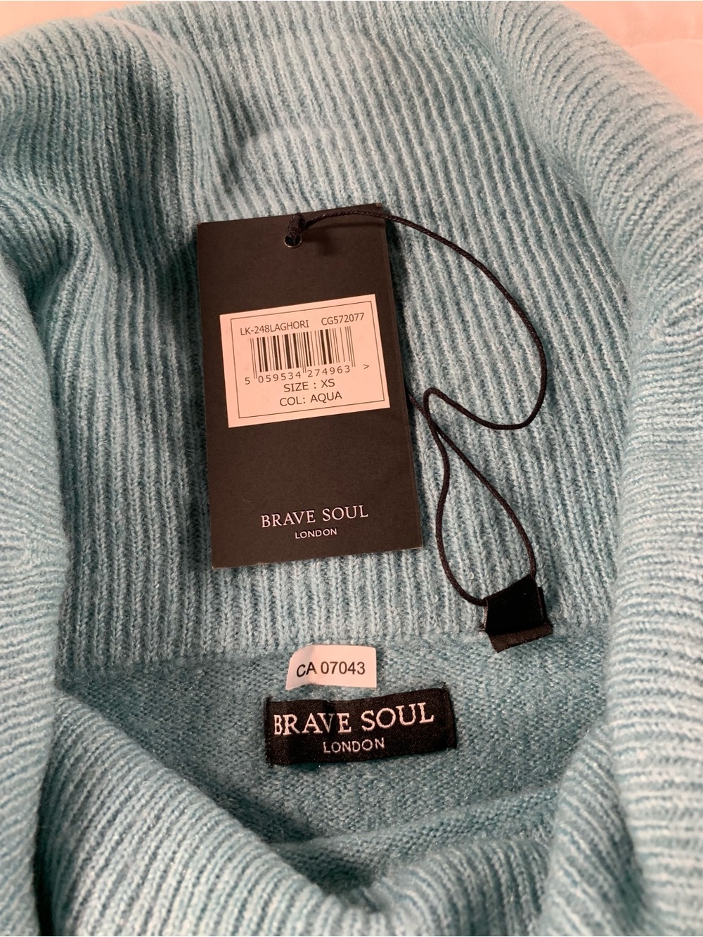 New BRAVE SOUL turtleneck sweater womens size XS - Picture 4 of 4